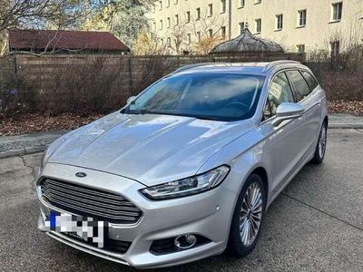 gebraucht Ford Mondeo Turnier 2.0 EcoBoost Start-Stopp Autom. Titanium