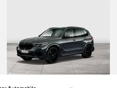 Używany BMW X5 Shadowline 530 KM (389 kW) 2023 Srebrny SUV
