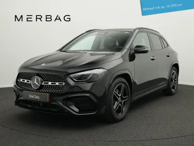 Gebraucht Mercedes GLA180 136 PS (100 kW) 2026 Schwarz SUV