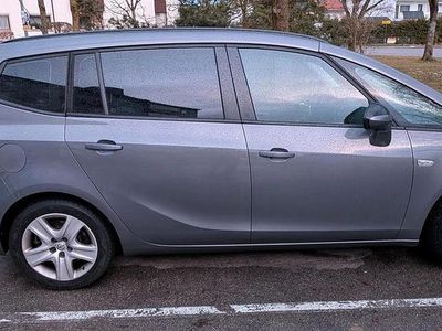 Gebraucht Opel Zafira Tourer 131 PS (96 kW) 2015 Silber Van / Kleinbus