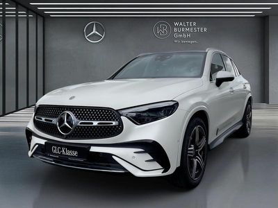 Weiß Gebraucht 2023 Mercedes GLC220 AMG SUV | 63.400 € (Teuer)