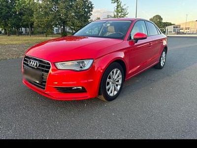 Second-hand Audi A3 110 CP (80 kW) 2015 Roșu Berlinǎ