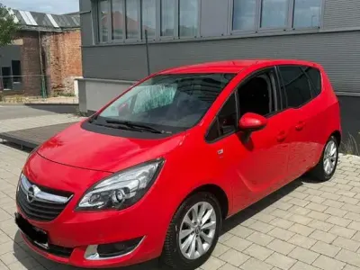 Gebraucht Opel Meriva 120 PS (88 kW) 2016 Rot Van / Kleinbus