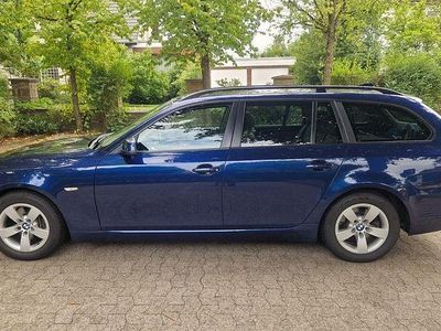 BMW 525