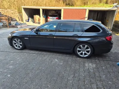 Käytetty BMW 525 Performance 204 HP (150 kW) 2010 Musta Farmari