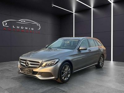 Second-hand Mercedes C300 245 CP (180 kW) 2015 Argintiu Berlinǎ