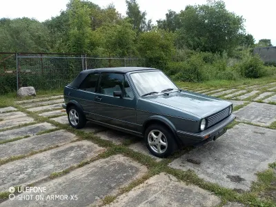 Gebraucht VW Golf Cabriolet 90 PS (66 kW) 1986 Grau Cabrio