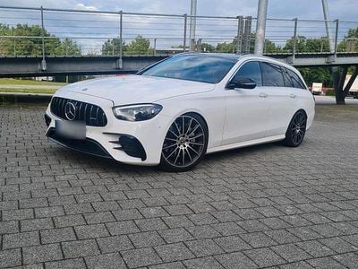 Gebraucht Mercedes E220 AMG 194 PS (142 kW) 2017 Weiß Kombi