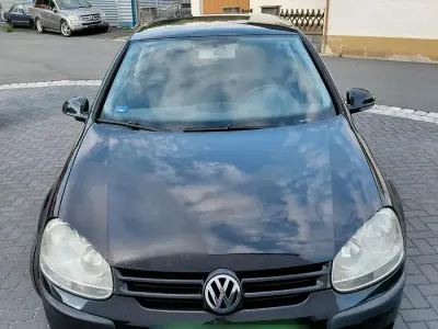 Gebraucht VW Golf V 75 PS (55 kW) 2004 Schwarz Kleinwagen