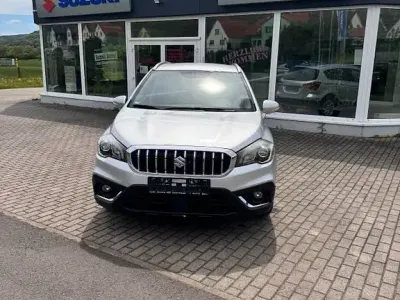Gebraucht Suzuki SX4 Comfort 140 PS (102 kW) 2018 Silber Limousine