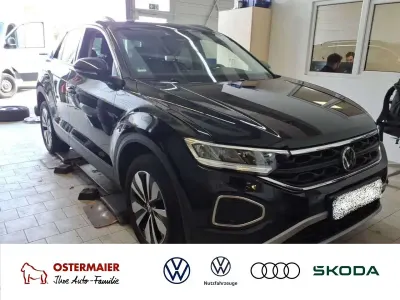 Gebraucht VW T-Roc Move 110 PS (80 kW) 2023 Schwarz SUV