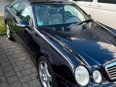 Gebraucht Mercedes CLK230 197 PS (144 kW) 2000 Blau Coupé