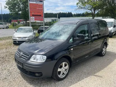 Gebraucht VW Caddy Maxi Life 105 PS (77 kW) 2010 Schwarz Van / Kleinbus