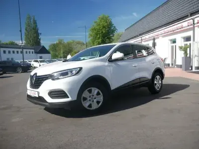 Gebraucht Renault Kadjar Life 140 PS (102 kW) 2019 Weiß SUV