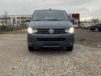Gebraucht VW Multivan 174 PS (127 kW) 2009 Grau Van