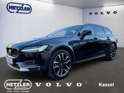 Gebraucht Volvo V90 CC Ultimate 250 PS (183 kW) 2024 Onyx black / metallic Kombi