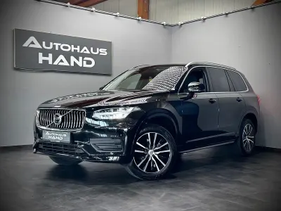 Gebraucht Volvo XC90 Momentum 235 PS (172 kW) 2021 Onyx black SUV