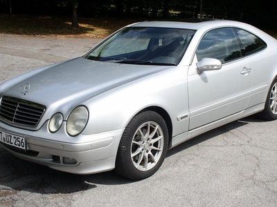 Mercedes CLK230