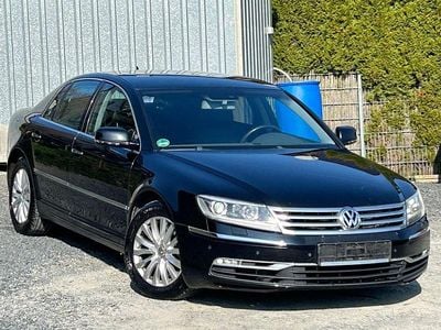 Gebraucht VW Phaeton 239 PS (175 kW) 2011 Limousine