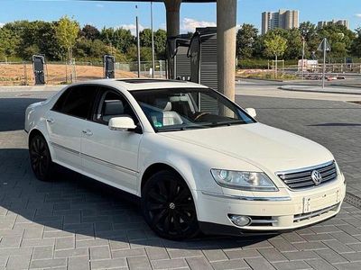 Gebraucht VW Phaeton 300 PS (220 kW) 2008 Weiß Limousine
