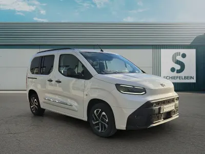 Neu Toyota Proace Verso City 100 kW (136 PS) 2026 Icy white Kombi