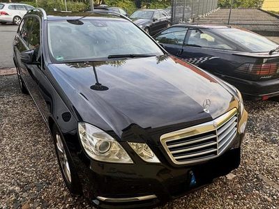 Mercedes E220
