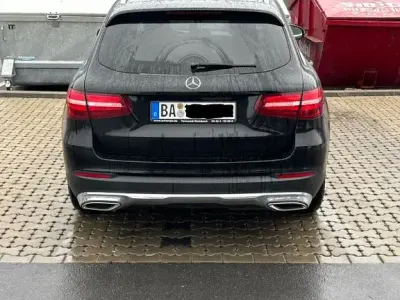 Gebraucht Mercedes GLC250 204 PS (150 kW) 2017 Schwarz SUV