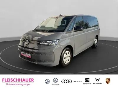 Gebraucht VW T7 Family 136 PS (100 kW) 2024 Grau Van