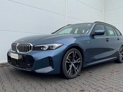 Gebraucht BMW 320 Comfort Edition 190 PS (139 kW) 2025 Arctic race blue metallic Kombi