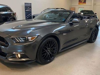 Usata Ford Mustang GT Convertible 421 CV (309 kW) 2017 Grigio Cabrio