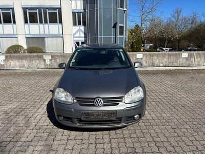 Gebraucht VW Golf IV Sportline 140 PS (102 kW) 2004 Grau Limousine