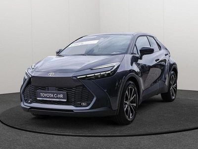 Grau Neu 2025 Toyota C-HR Team SUV | 36.990 €