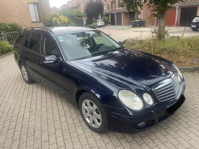 Mercedes E220
