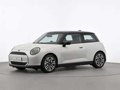 Gebraucht Mini Cooper Classic 135 kW (184 PS) 2025 Weiß Kleinwagen