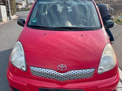 Gebraucht Toyota Yaris 90 PS (66 kW) 2005 Rot Kombi