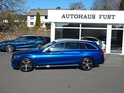 Second-hand Mercedes C180 122 CP (89 kW) 2020 Albastru Berlinǎ