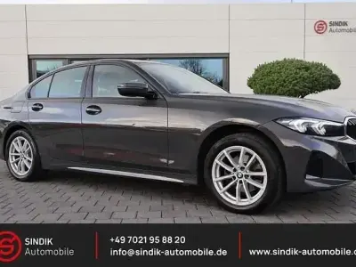 Second-hand BMW 320 Shadowline 190 CP (139 kW) 2024 Gri Berlinǎ