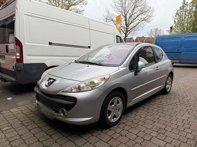Gebraucht Peugeot 207 150 PS (110 kW) 2008 Silber Kleinwagen