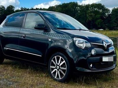 Second-hand Renault Twingo SE 71 CP (52 kW) 2018 Negru Hatchback