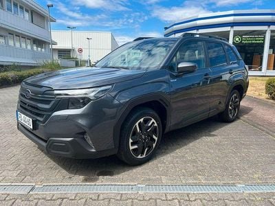 Gebraucht Subaru Forester Exclusive+ 136 PS (100 kW) 2025 Grau SUV