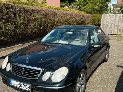 Gebraucht Mercedes E200 171 PS (125 kW) 2004 Schwarz Limousine
