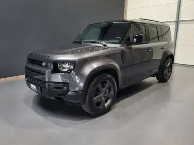Gebraucht Land Rover Defender HSE Dynamic 301 PS (221 kW) 2022 Carpathian grey SUV