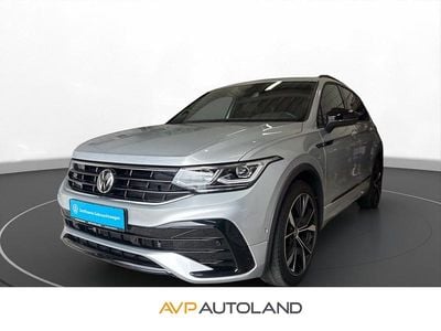 Gebraucht VW Tiguan R-line 150 PS (110 kW) 2023 Reflexsilber SUV