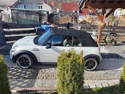 Second-hand Mini Cooper S Cabriolet 184 CP (135 kW) 2010 Argintiu Cabrio