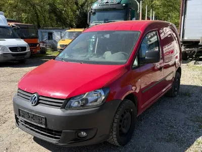 Gebraucht VW Caddy 140 PS (102 kW) 2011 Rot Van / Kleinbus