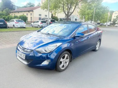 Gebraucht Hyundai Elantra 136 PS (100 kW) 2012 Blau Limousine