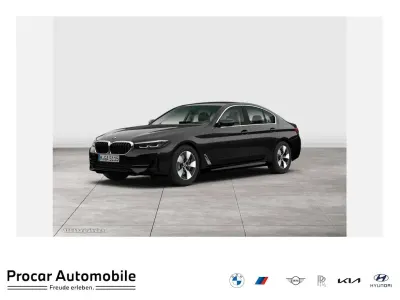 Gebraucht BMW 520 Efficient Dynamics 190 PS (139 kW) 2022 Schwarz Limousine