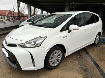 Weiß Gebraucht 2016 Toyota Prius+ Van / Kleinbus | 19.999 € (Etwas zu teuer)