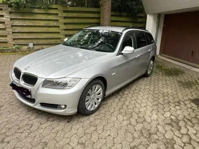 Używany BMW 318 143 KM (105 kW) 2010 Srebrny Kombi