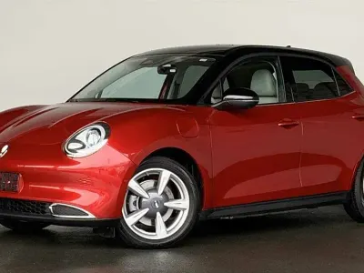 Brugt Ora 03 Pro+ 125 kW (171 HK) 2023 Rød Hatchback